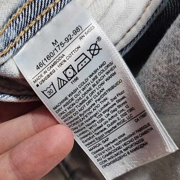 Gap acid washed 3/4 sleeve cropped jean jacket - Picture 4 of 5